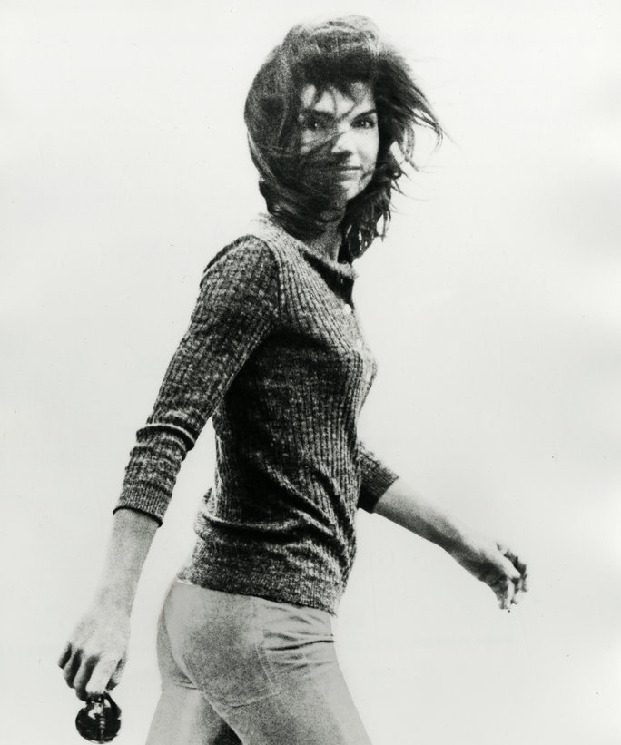 052016-jackie-o-iconic-looks-lead.jpg