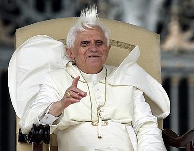 152202944-popepalpatine0op.jpg