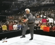 1593449761545.gif