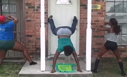 1602028599161.gif