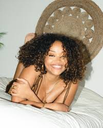 Shay Lia - Home | Facebook