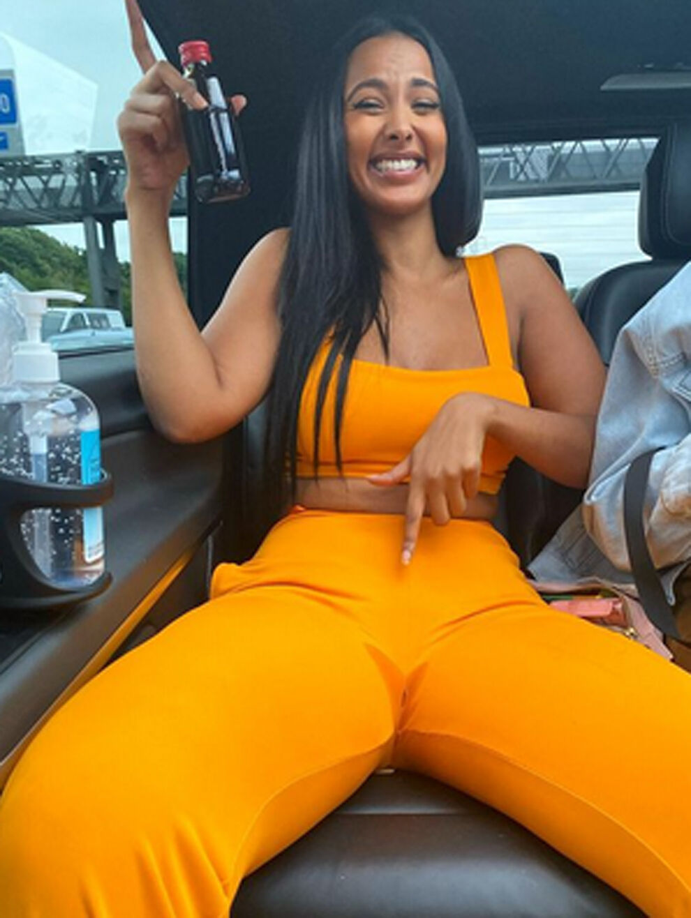 16202937974344.jpg
