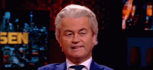 1701616736015.gif