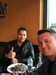 Louis 🇬🇧 🇪🇺 〓〓 💙 Defend the right to vote on X: Is this Tommy Robinson  exposing a human trafficker? No, it's Tommy Robinson having lunch with  rapist, human trafficker and porn