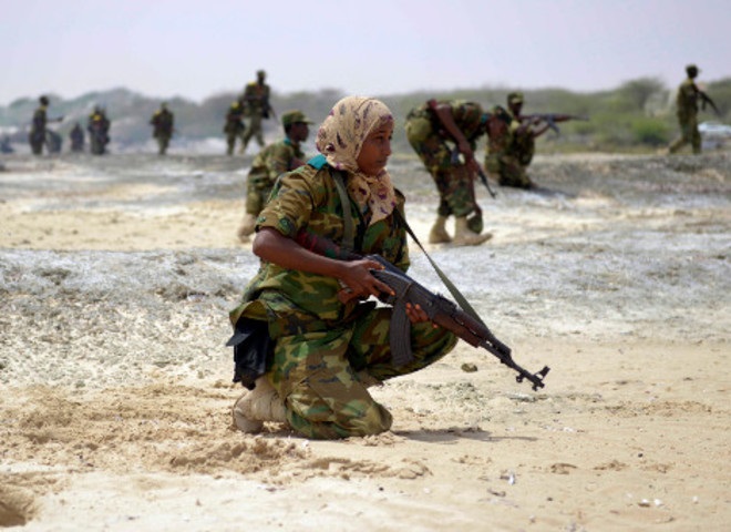 2014221635285481364330489somalia-army-soldier.jpg