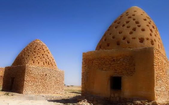 2ea09aa5be3d5807878cca6aacc4f1ed--vernacular-architecture-ancient-architecture.jpg