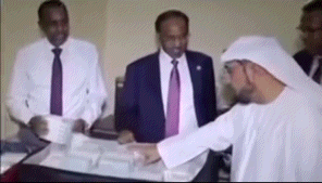 3AB6B980-423B-4088-B5C4-C13612A2C57A.gif