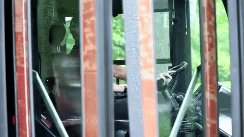 3BCA401A-8CBF-43BA-BADA-1C725C129F46.gif