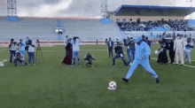 5AFA8697-849A-4533-95F3-D1850873A8D0.gif