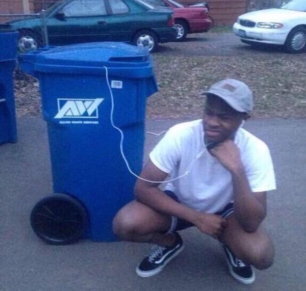 600px-Listening_to_Trash.jpg