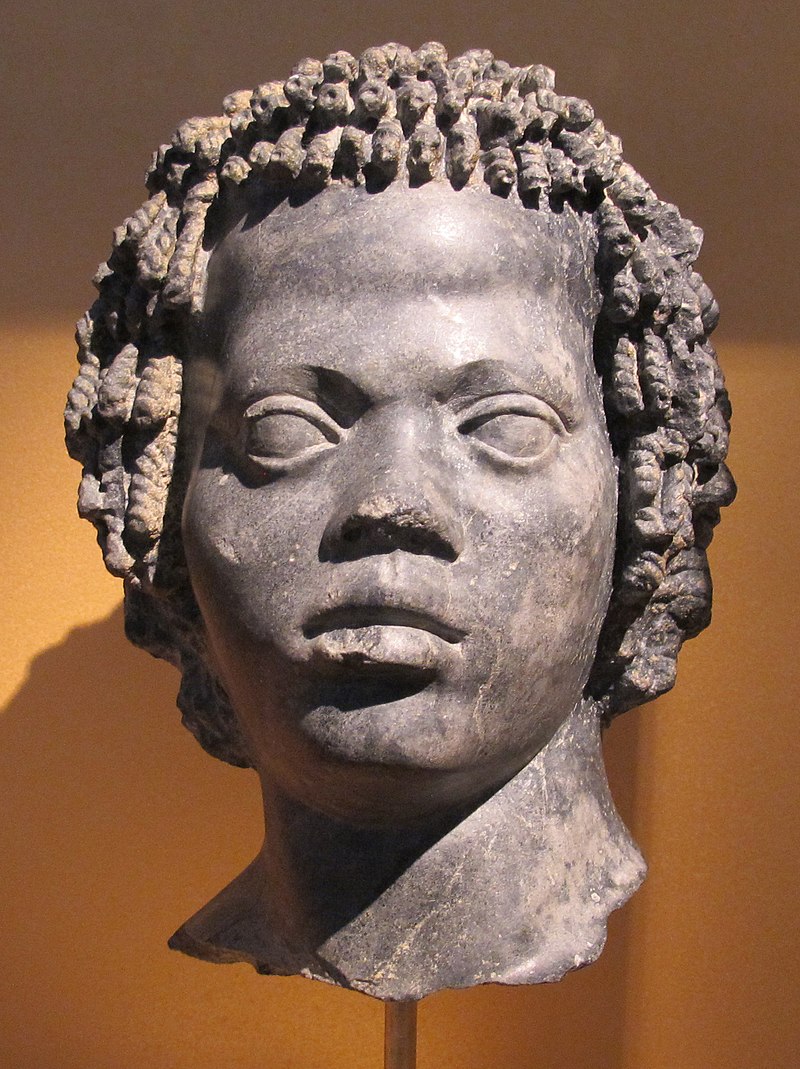 800px-Epoca_tolemaica,_stata_d'uomo_con_fascetta_e_capelli_ricci,_120-100_ac_ca..JPG
