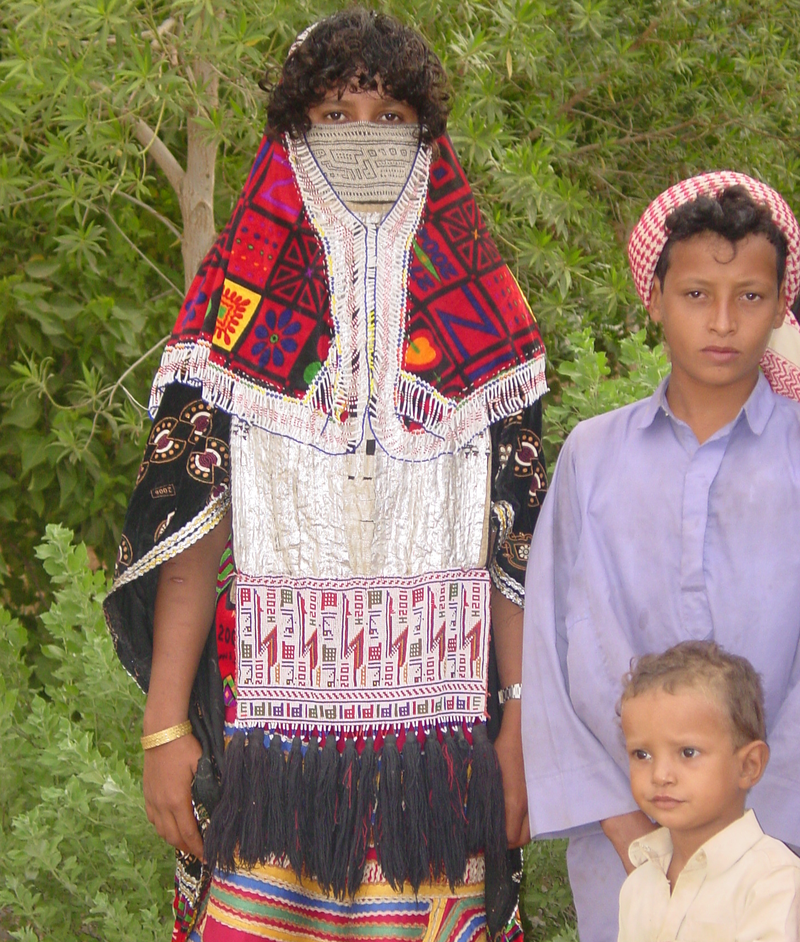 800px-Rashaida_family (1).png