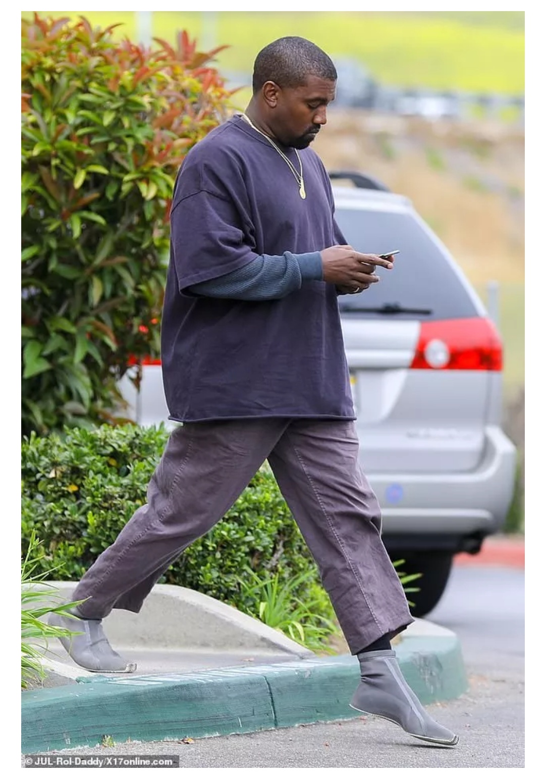 Kanye best sale scuba shoes