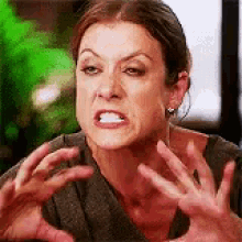 89B4DF72-D823-4C61-B2A2-C516DD2A141E-3720-00000547ACB4D7B8.gif