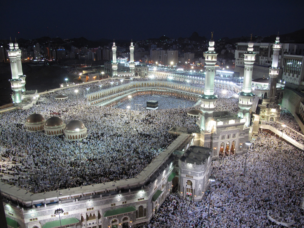 _A_packed_house_-_Flickr_-_Al_Jazeera_English_3132617195734590373.jpg