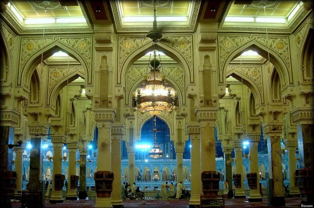 _Al-Masjid-al-Haram-Inside-View_8984946803484206778.jpg