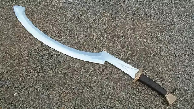 Ancient+Egyptian+Swords.jpg