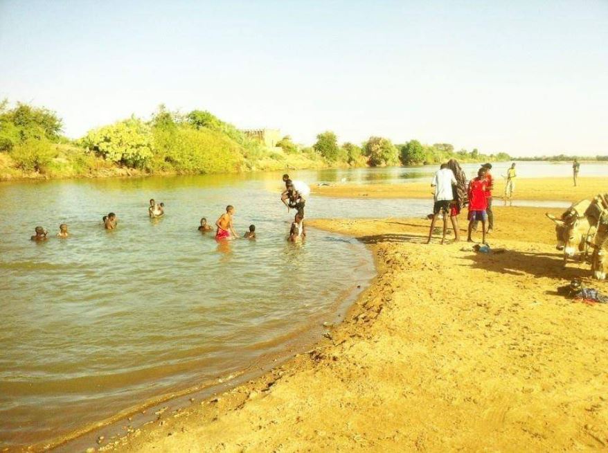 Baardheere Juba River nice.JPG