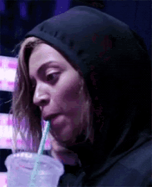 beyonce-sips.gif