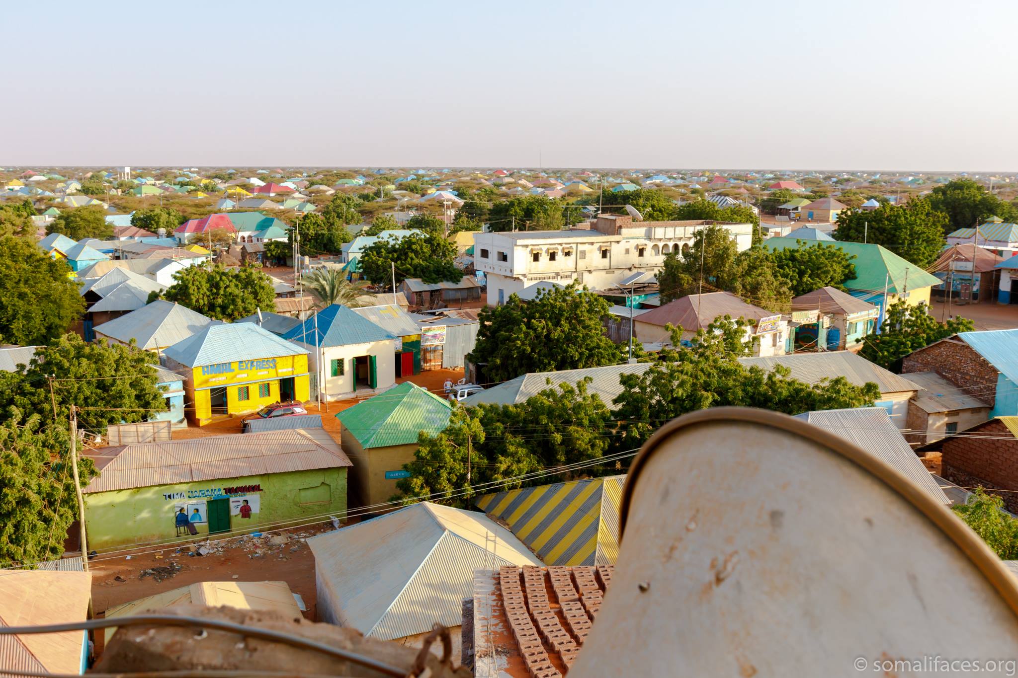 Cabudwaaq city pic.jpg