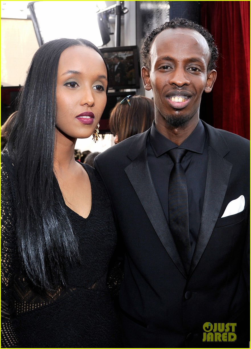 chiwetel-ejiofor-barkhad-abdi-sag-awards-2014-red-carpet-07.jpg