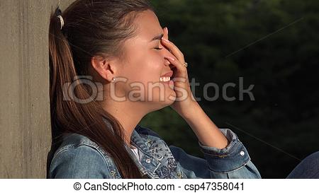 crying-teen-girl-stock-photo_csp47358041.jpg