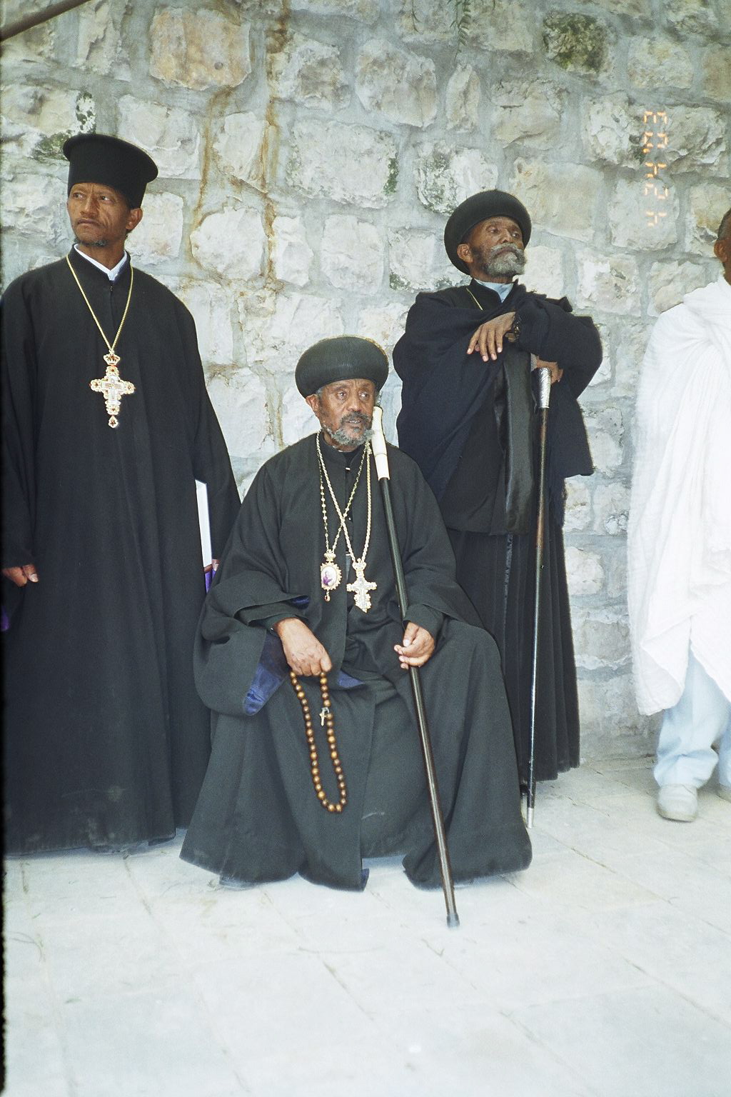 Ethiopianorthodoxpriests.JPG