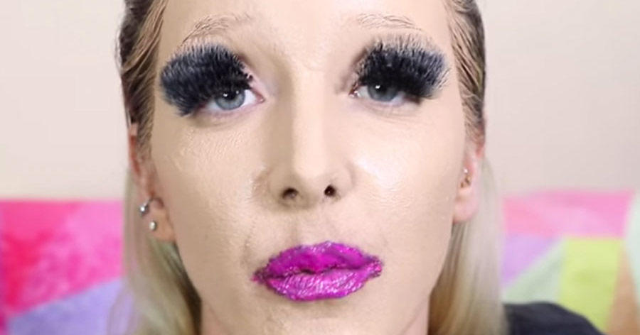 fb-100-layers-makeup.jpg