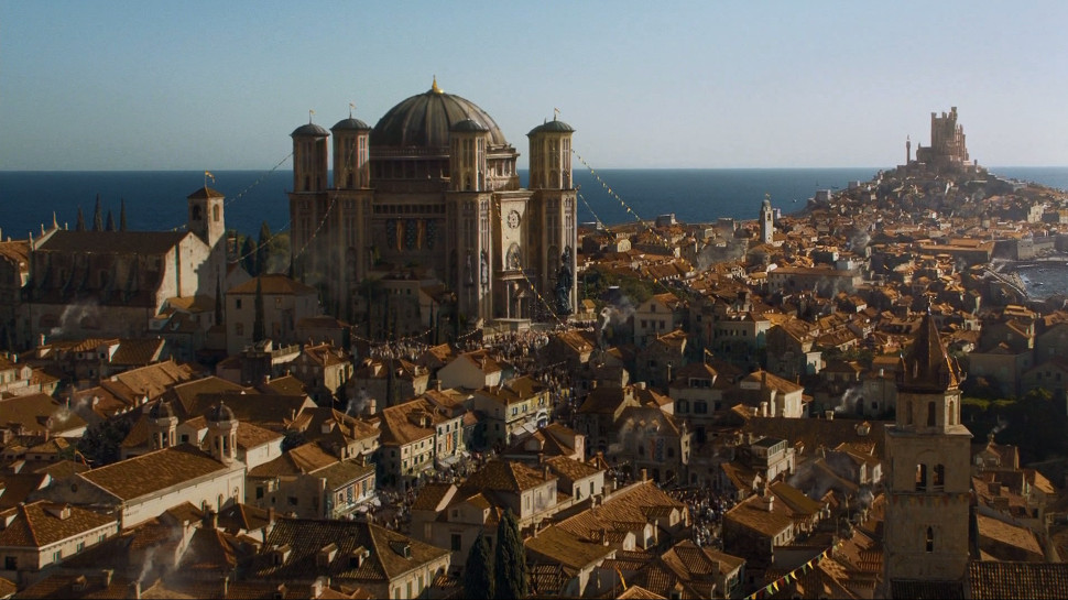 Game-of-Thrones-Kings-Landing-11102016.jpg