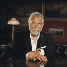 GIFs201881142554.gif