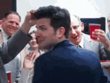 GIFs2018880165.gif