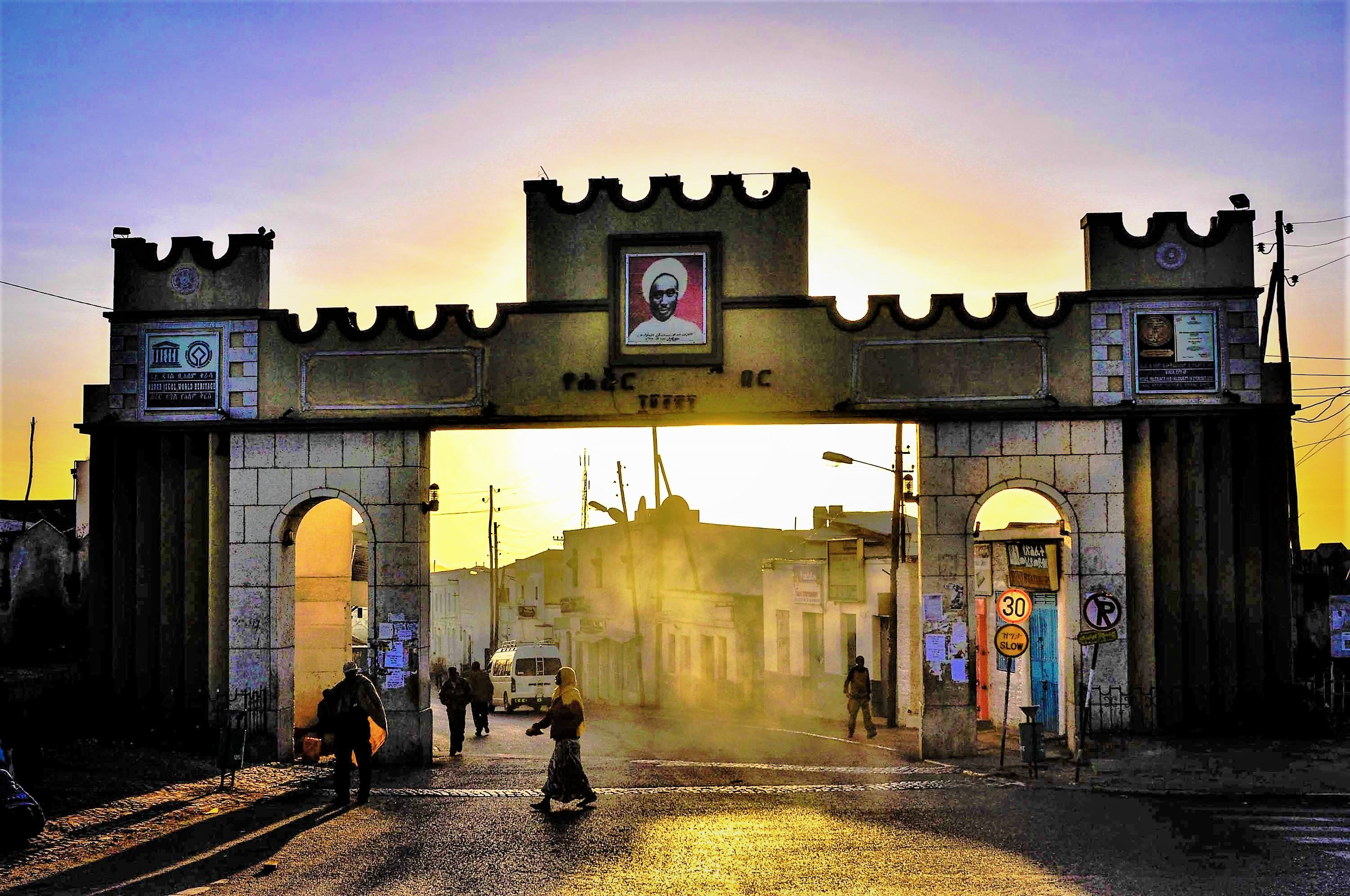 HARAR-GATES-ETB.jpg