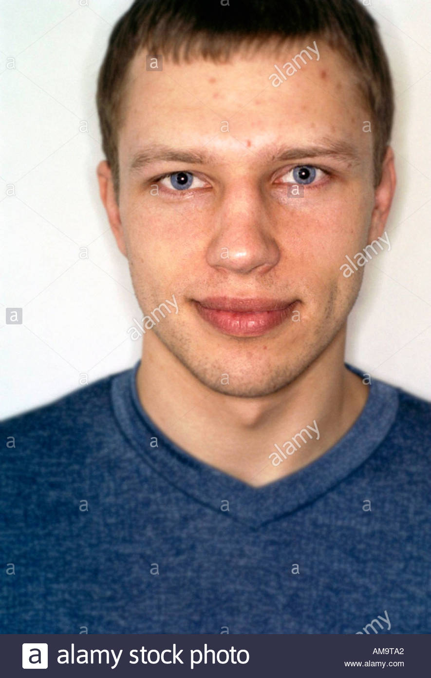 head-and-shoulders-portrait-of-a-man-of-eastern-european-ethnicity-AM9TA2.jpg