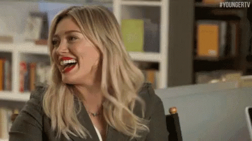 hilary-duff-humor.gif