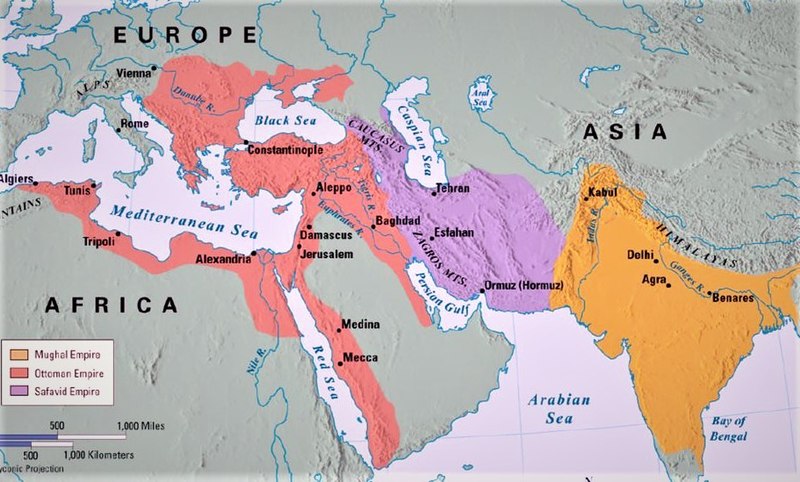 Islamic_Gunpowder_Empires.jpg