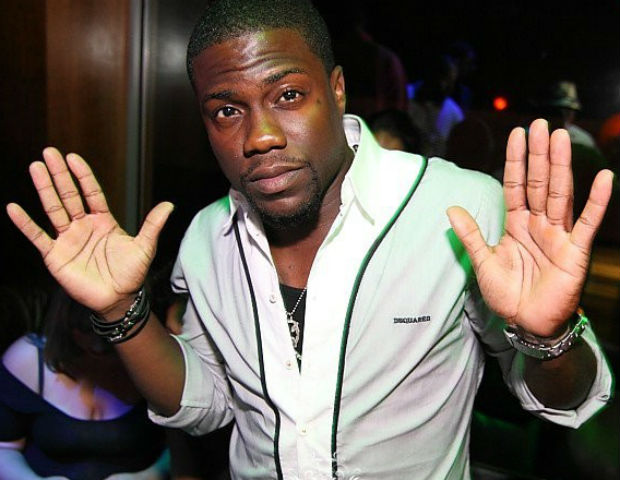 kevin-hart-hands-up.jpg