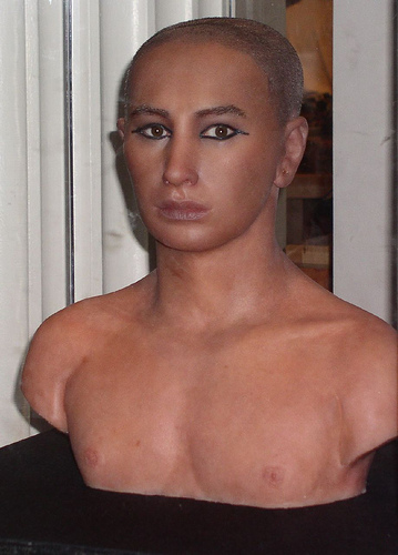 king tut5.jpg