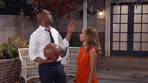 knock_away_ball-DMID1-5gq8ffq1i-480x270.gif