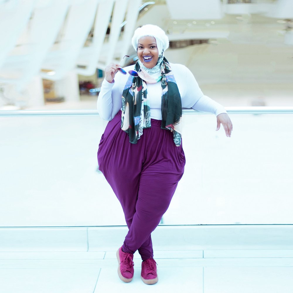 Leah-Vernon-Hijabi-Blogger-Plus-Size-Body-Positive-Model-Detroit-Muslim-Girl-1.jpg