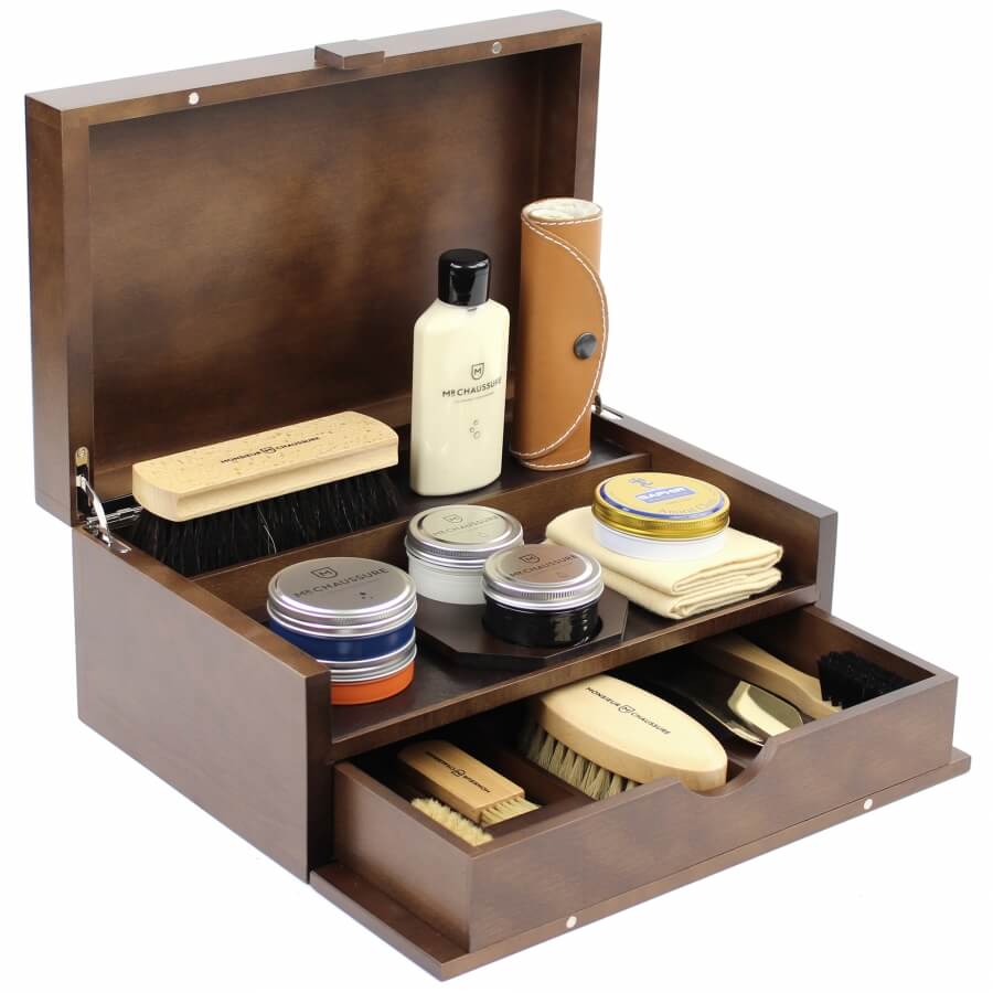 luxury-shoe-shine-kit-mc.jpg