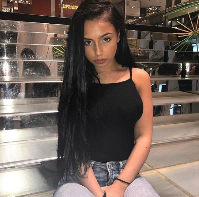 meet-single-girls-online-sanaa-yemen-get-laid-nightclubs-bars.jpg