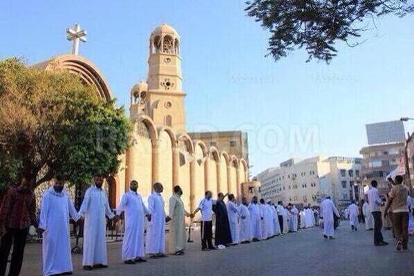 Muslims-protecting-church-in-Egypt-date-unknown..jpg