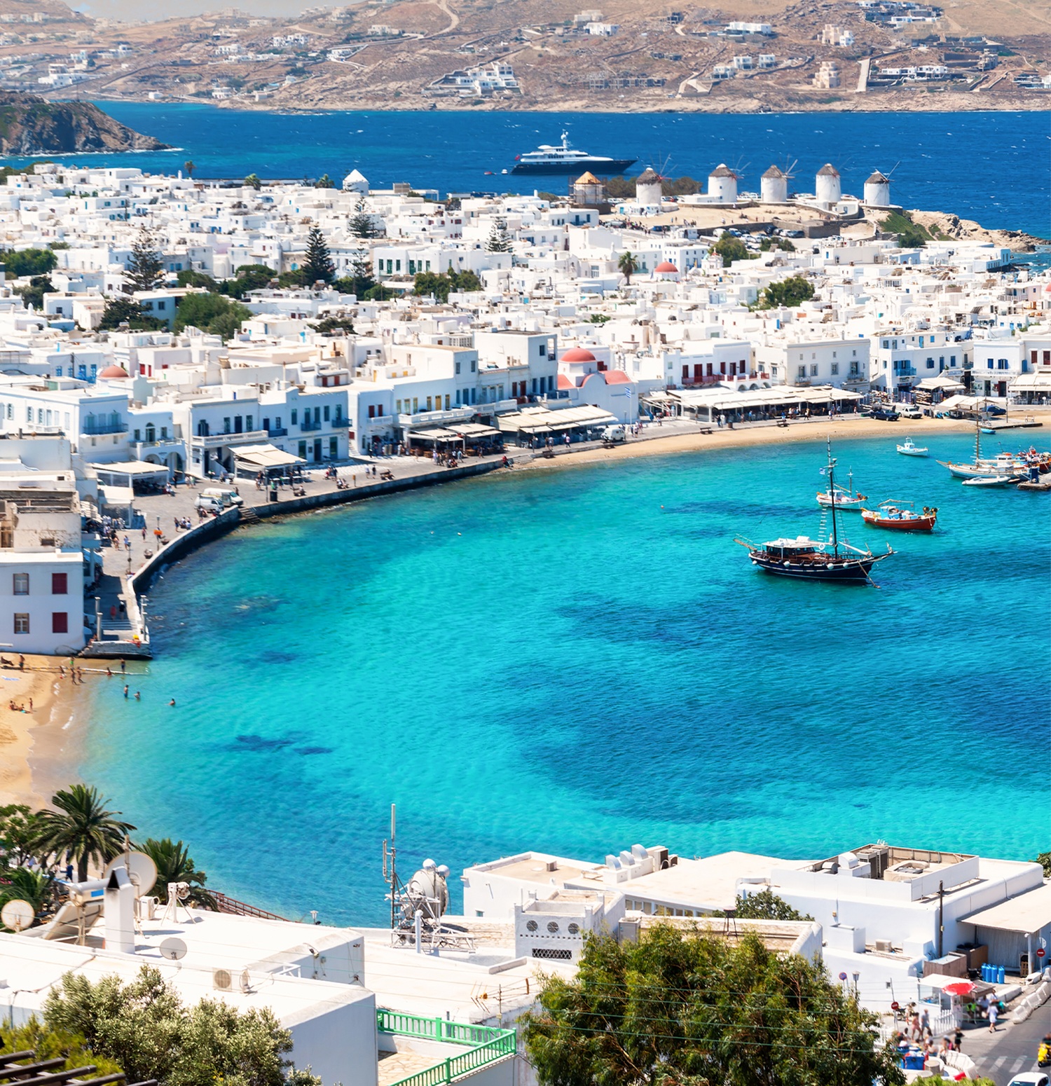 Mykonos-Beach-and-Party-Guide-2.jpg