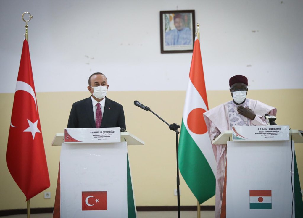 nigerpm3.jpg