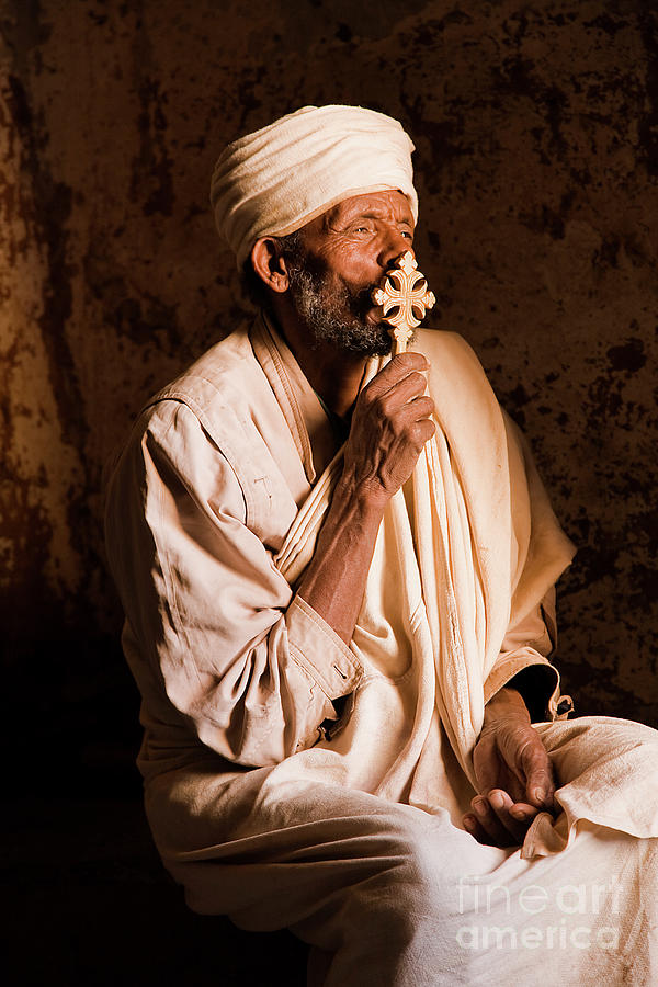 orthodox-ethiopian-priest-five-dominyk-lever.jpg
