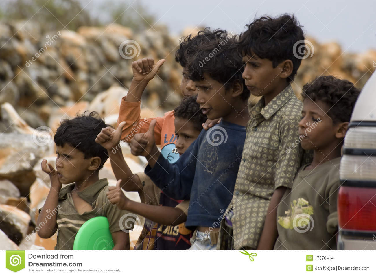 people-socotra-17870414.jpg