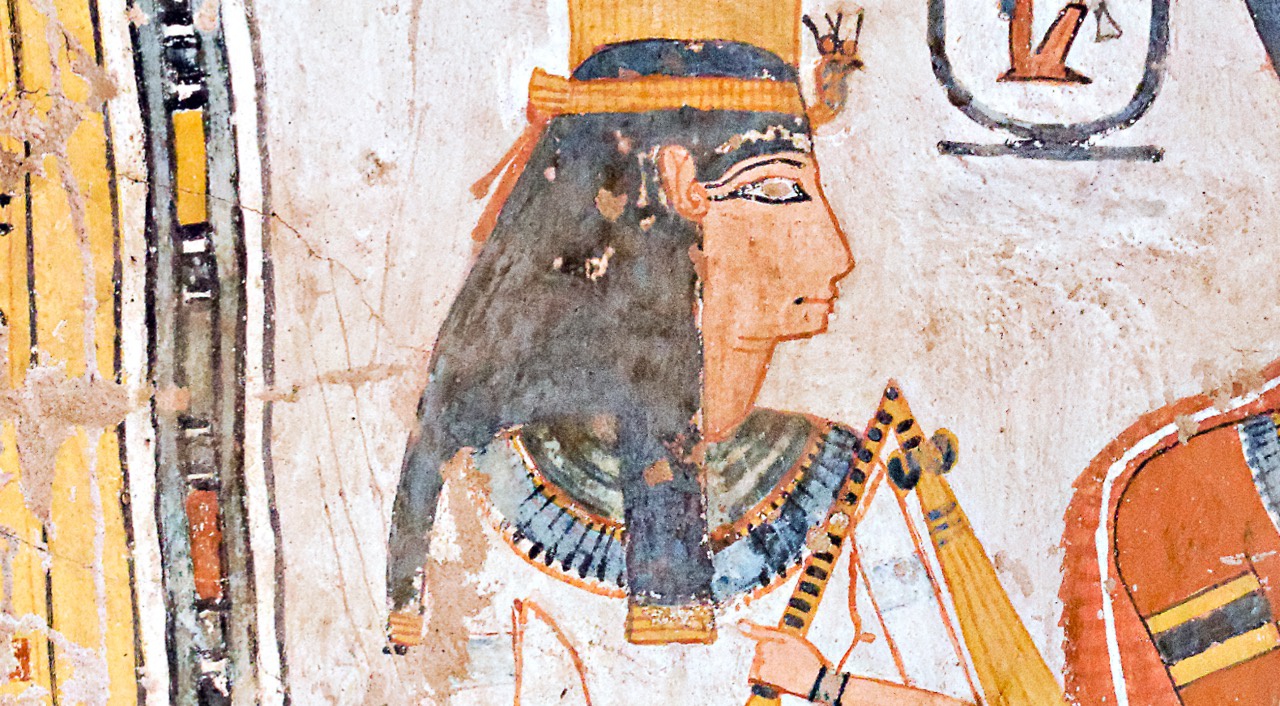 queen tiye 2.jpg
