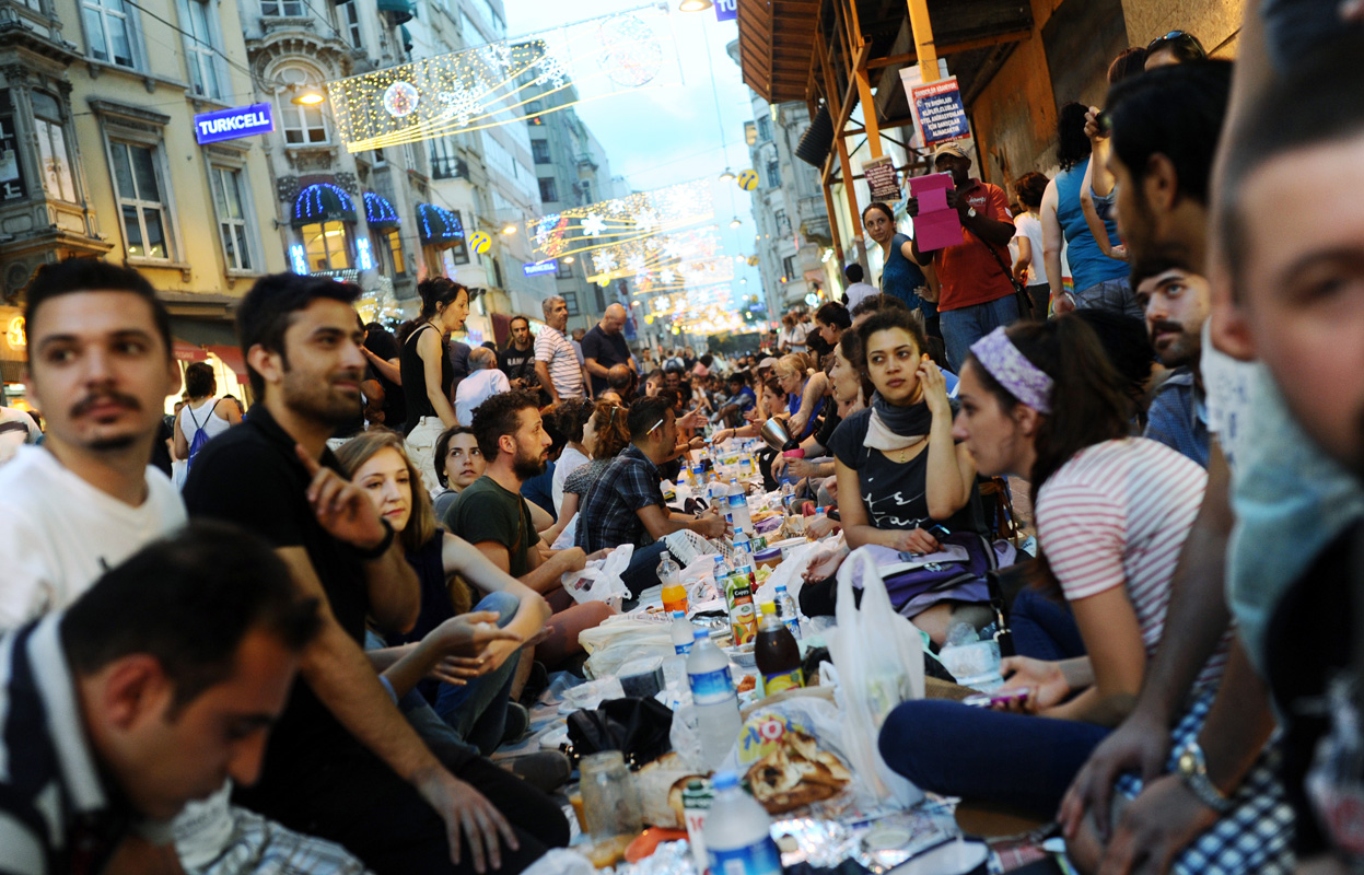 r08_73187818.jpg