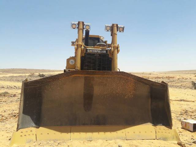 road machinery in erigavo.jpg