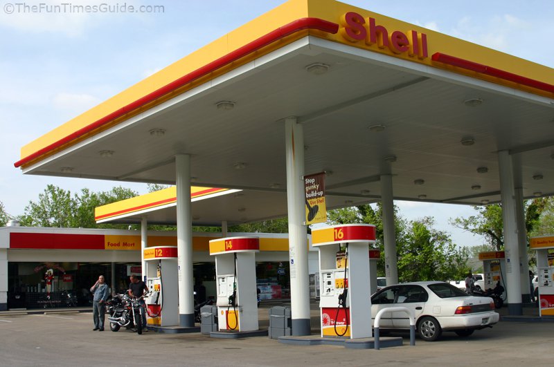 shell-gas-station-barbcutie.jpg